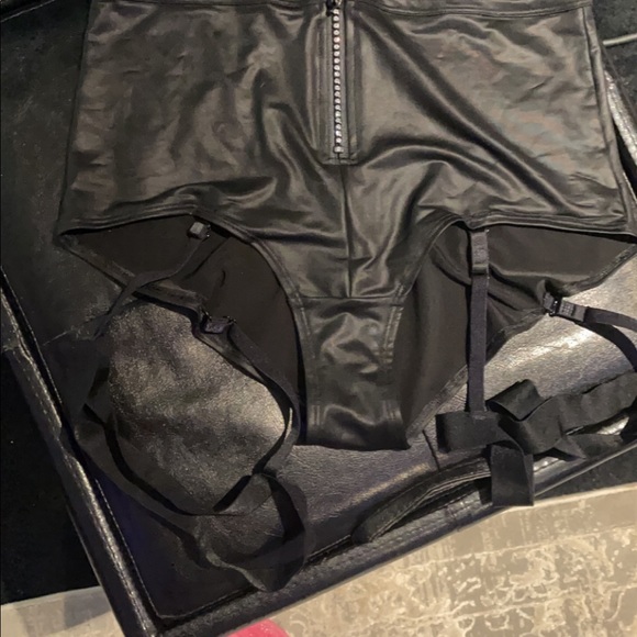 Rave Wear Worn once/never - Picture 11 of 11